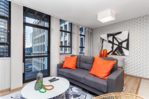712 Fountain Suites